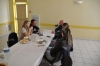 une table de convives