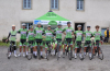 Le groupe de coureurs...