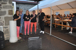 Fête du village en...