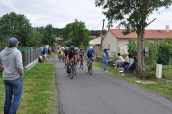 Du vélo à azanières