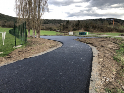 Plateforme en enrobé